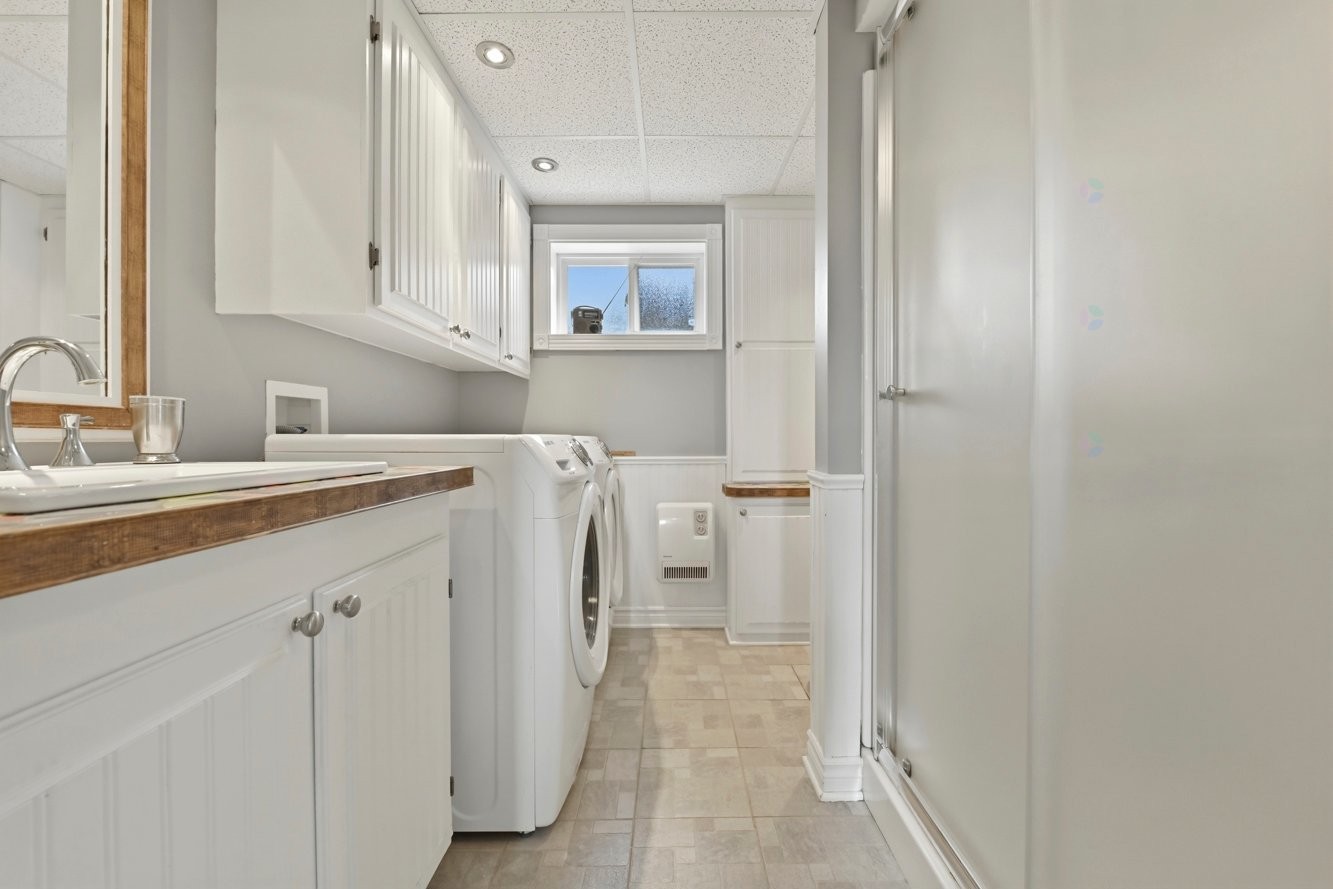









845


Rue Jean-Plouf

,
Boucherville,




QC
J4B3H2

