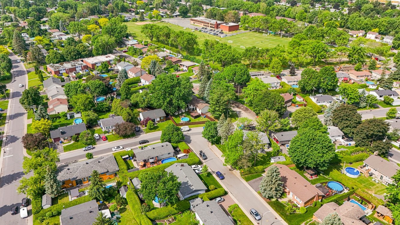 









845


Rue Jean-Plouf

,
Boucherville,




QC
J4B3H2

