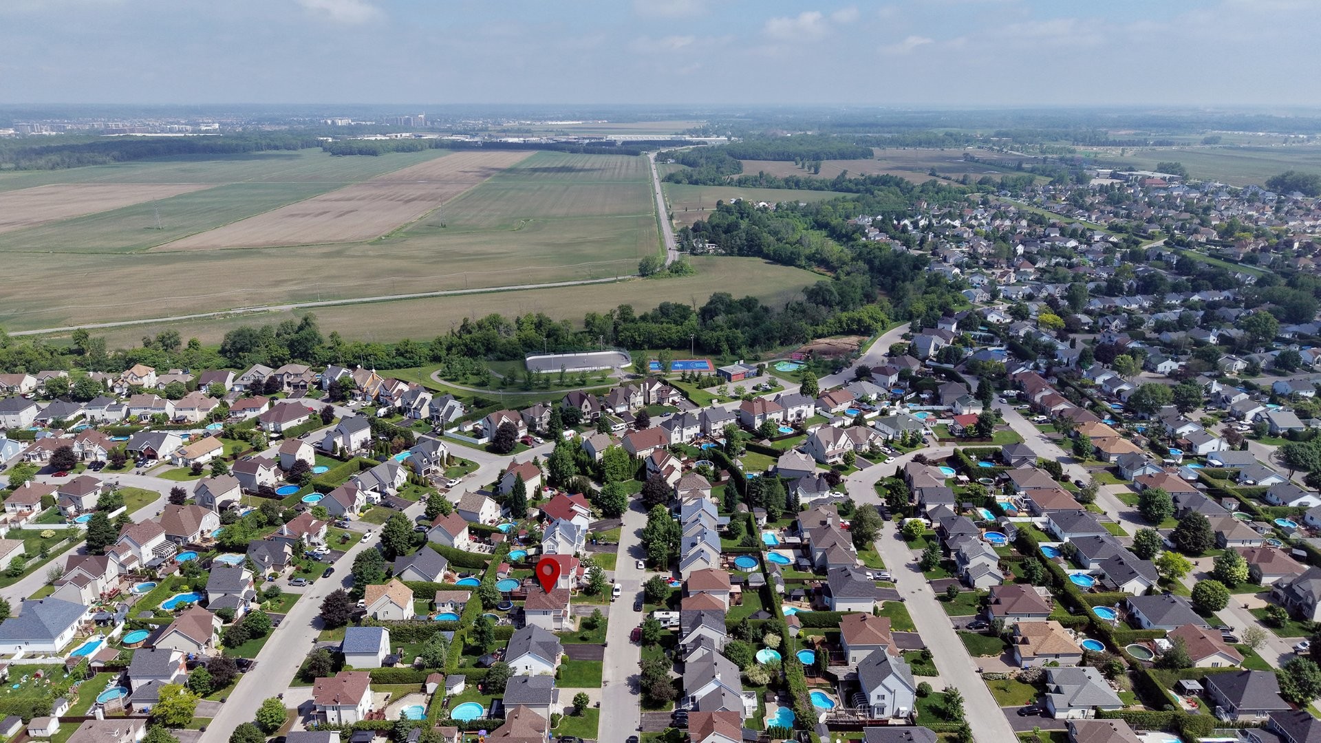 









164


Carré du Ruisselet

,
Terrebonne (Lachenaie),




QC
J6W6E3

