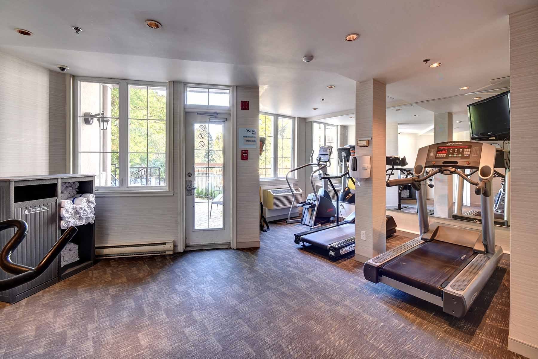 









160


Ch. du Curé-Deslauriers

, 336,
Mont-Tremblant,




QC
J8E1T1

