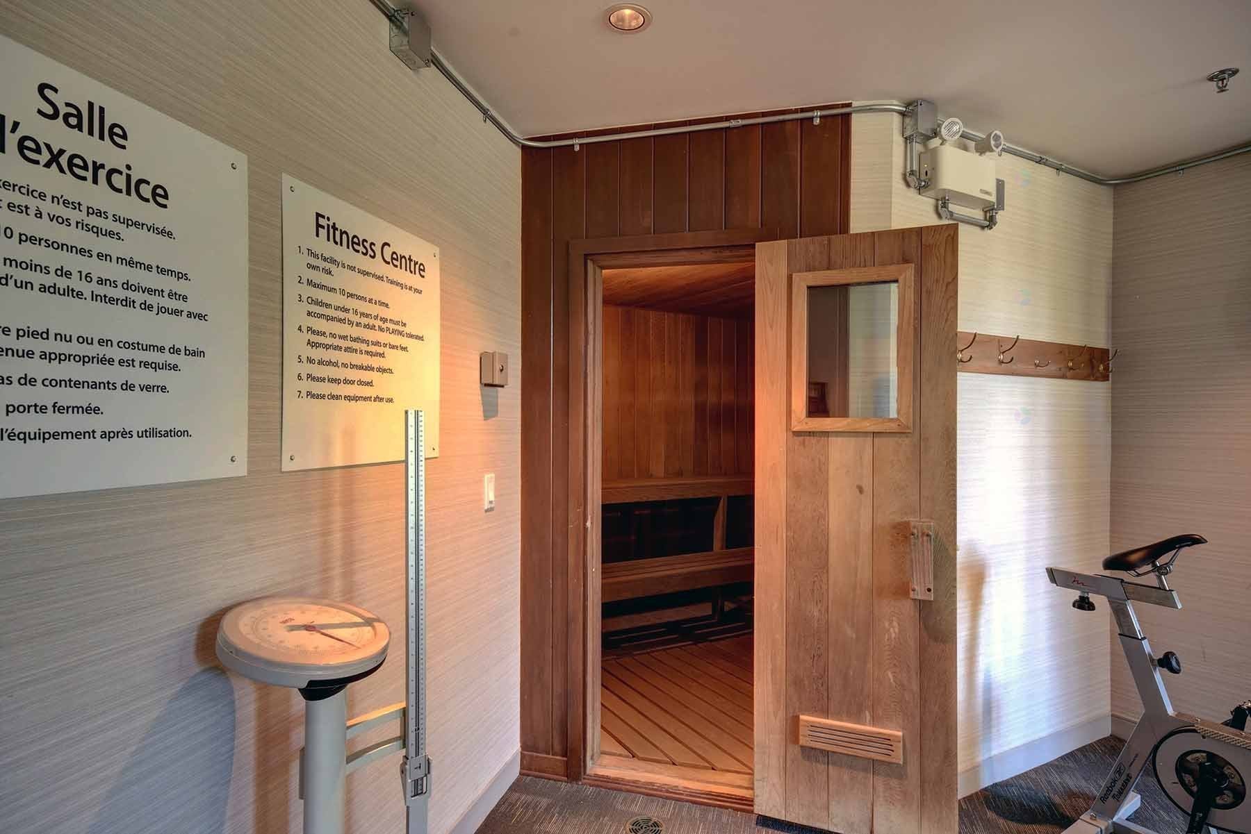 









160


Ch. du Curé-Deslauriers

, 336,
Mont-Tremblant,




QC
J8E1T1

