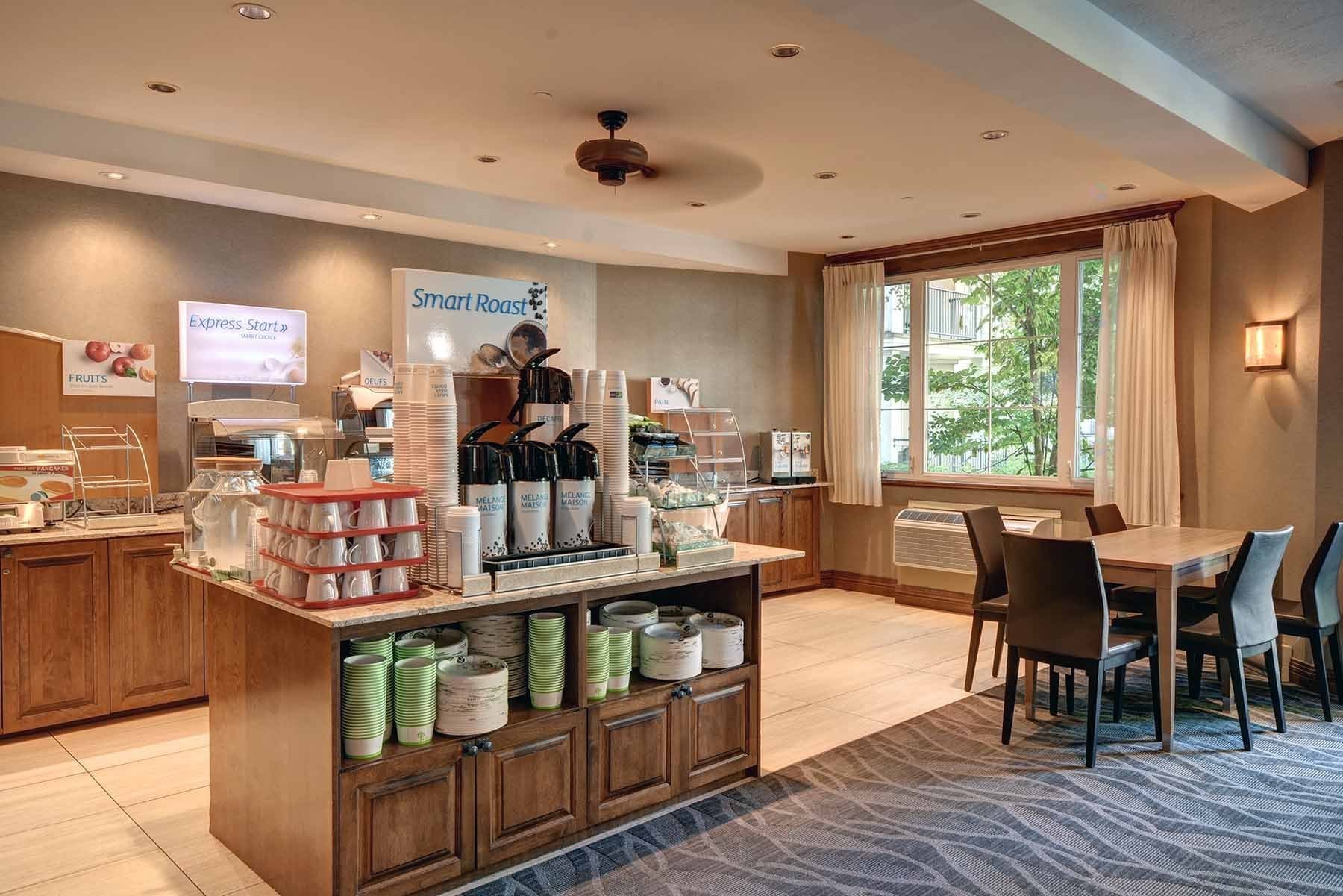 









160


Ch. du Curé-Deslauriers

, 336,
Mont-Tremblant,




QC
J8E1T1

