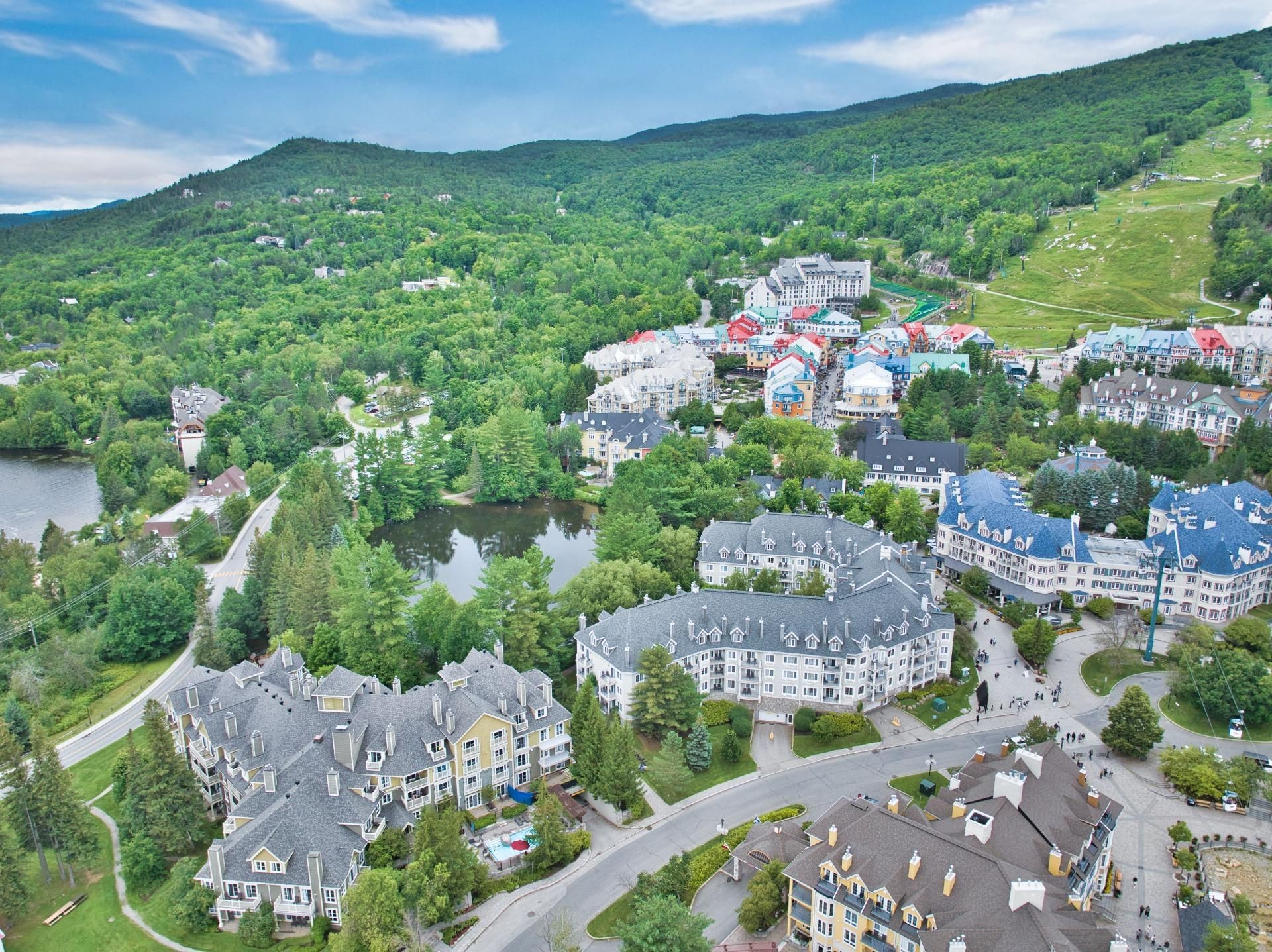 









160


Ch. du Curé-Deslauriers

, 336,
Mont-Tremblant,




QC
J8E1T1

