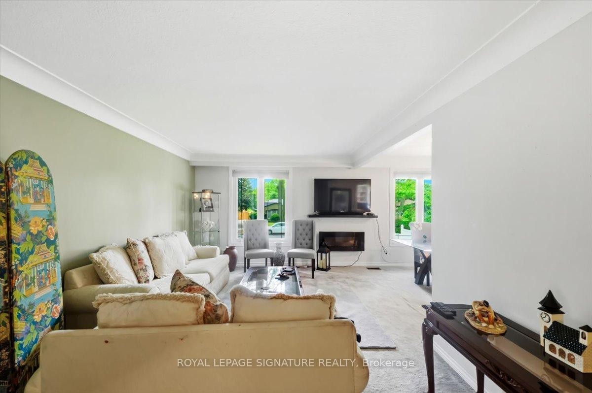 









6011


Theresa

Street,
Niagara Falls,




ON
L2J 2A4

