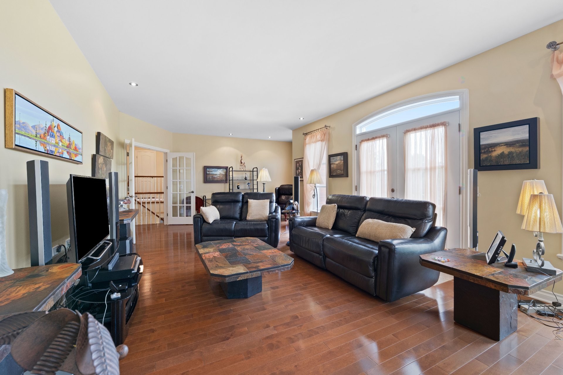 









7


Rue Duchâtel

,
Candiac,




QC
J5R6J5

