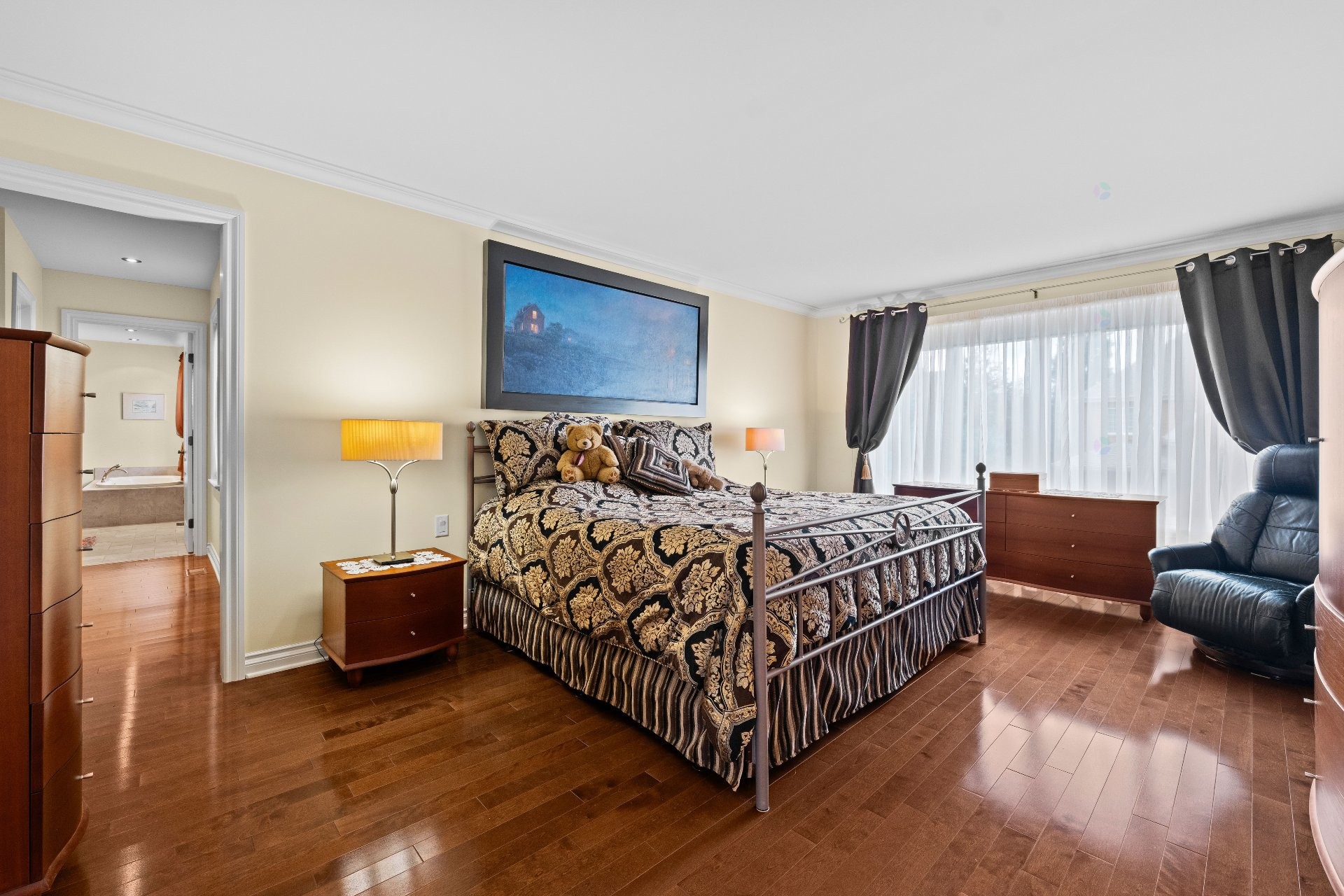 









7


Rue Duchâtel

,
Candiac,




QC
J5R6J5

