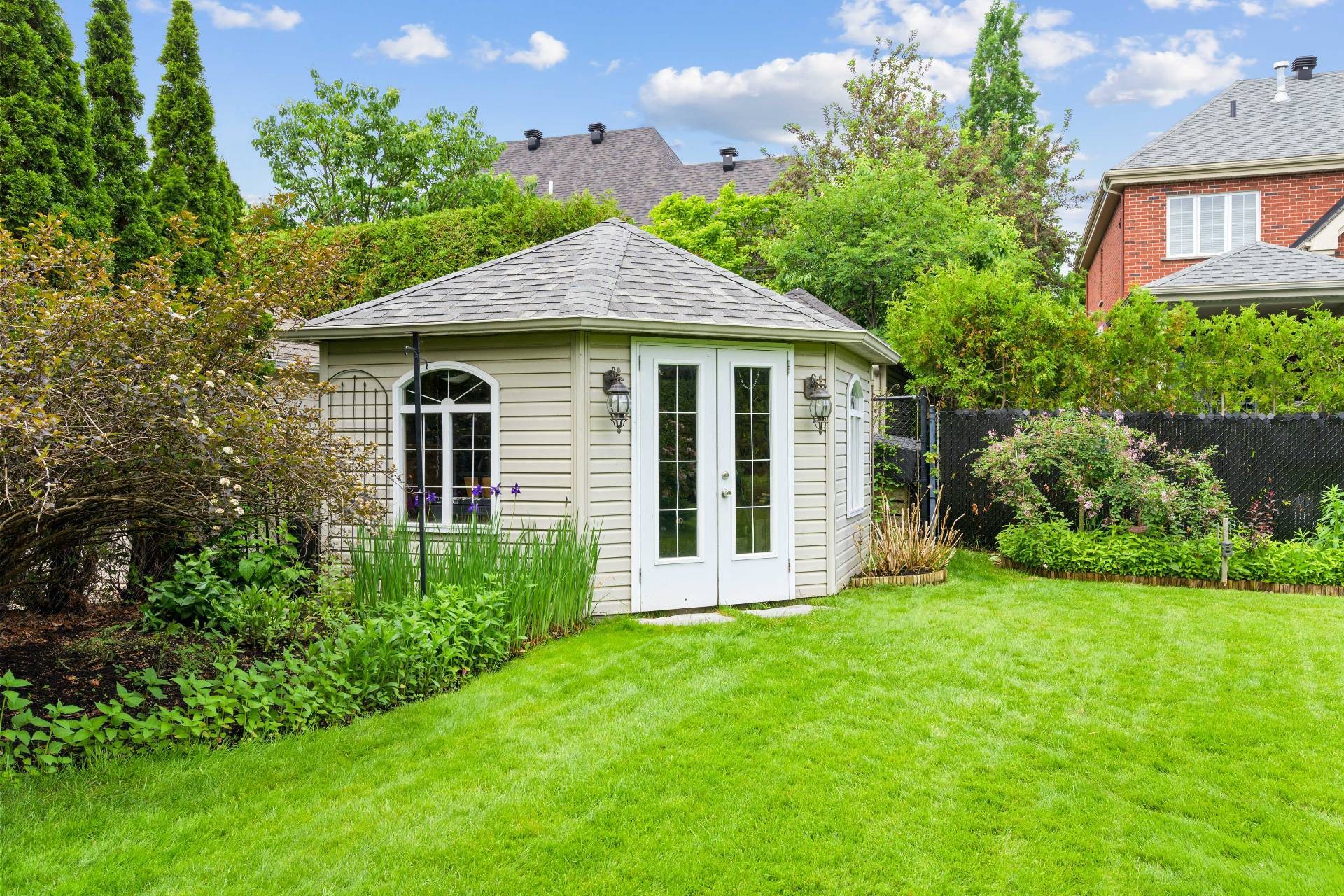 









7


Rue Duchâtel

,
Candiac,




QC
J5R6J5


