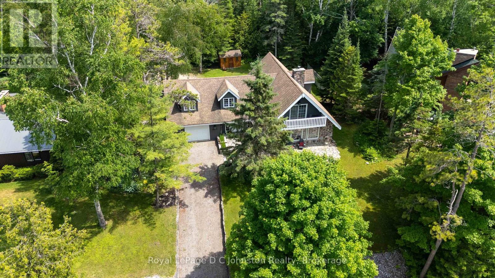 












471 ECKFORD AVENUE

,
Saugeen Shores,




Ontario
N0H2L0

