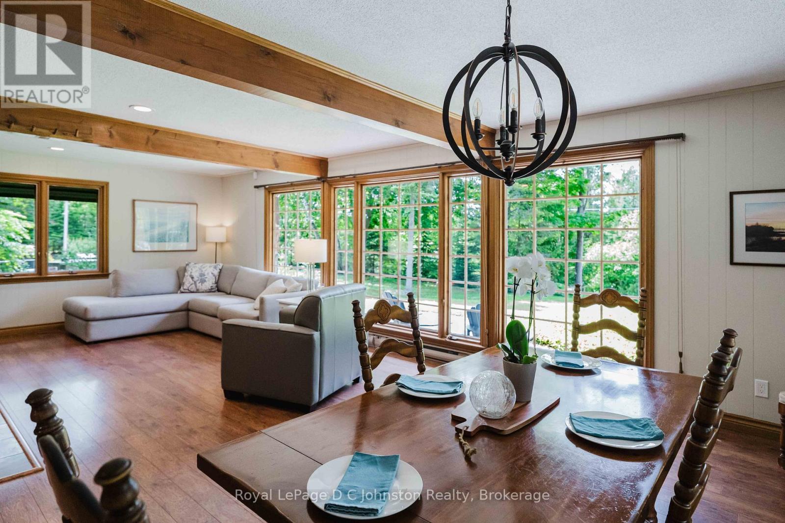 












471 ECKFORD AVENUE

,
Saugeen Shores,




Ontario
N0H2L0

