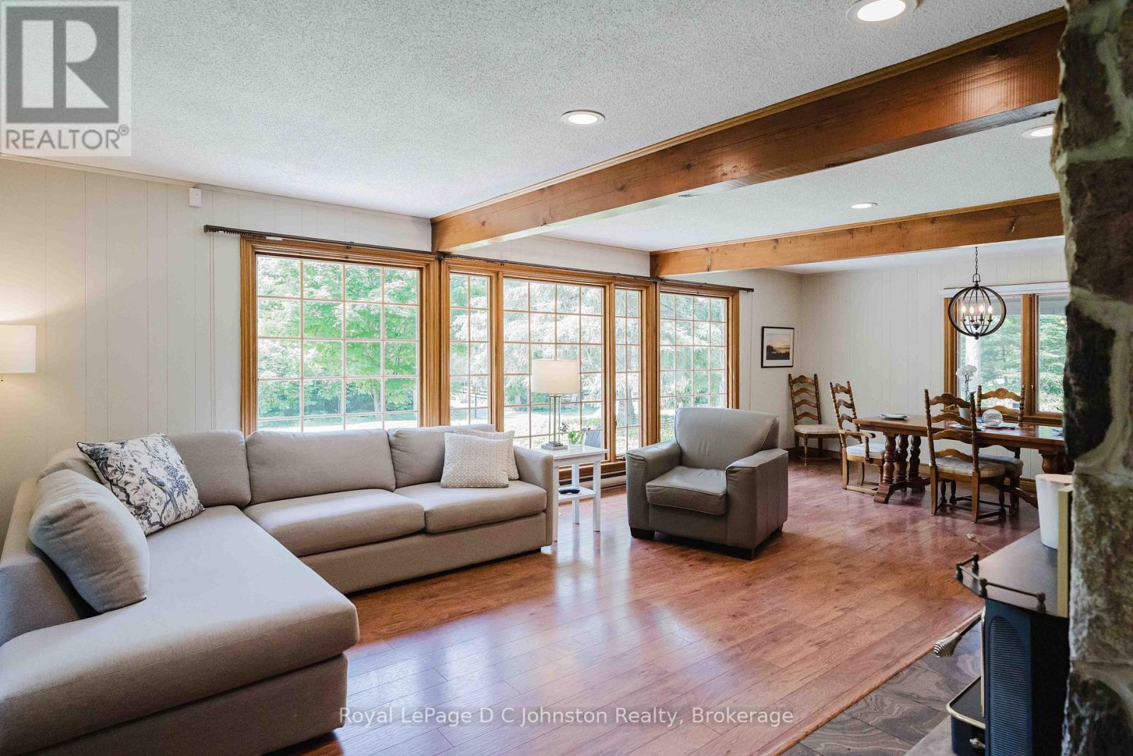 












471 ECKFORD AVENUE

,
Saugeen Shores,




Ontario
N0H2L0

