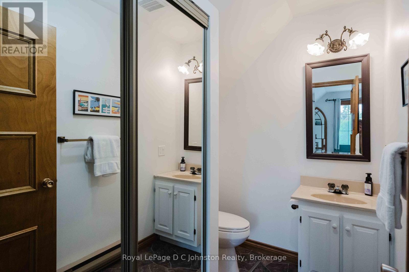 












471 ECKFORD AVENUE

,
Saugeen Shores,




Ontario
N0H2L0

