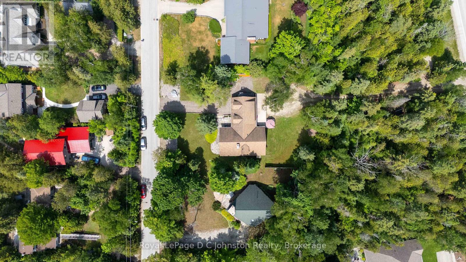 












471 ECKFORD AVENUE

,
Saugeen Shores,




Ontario
N0H2L0

