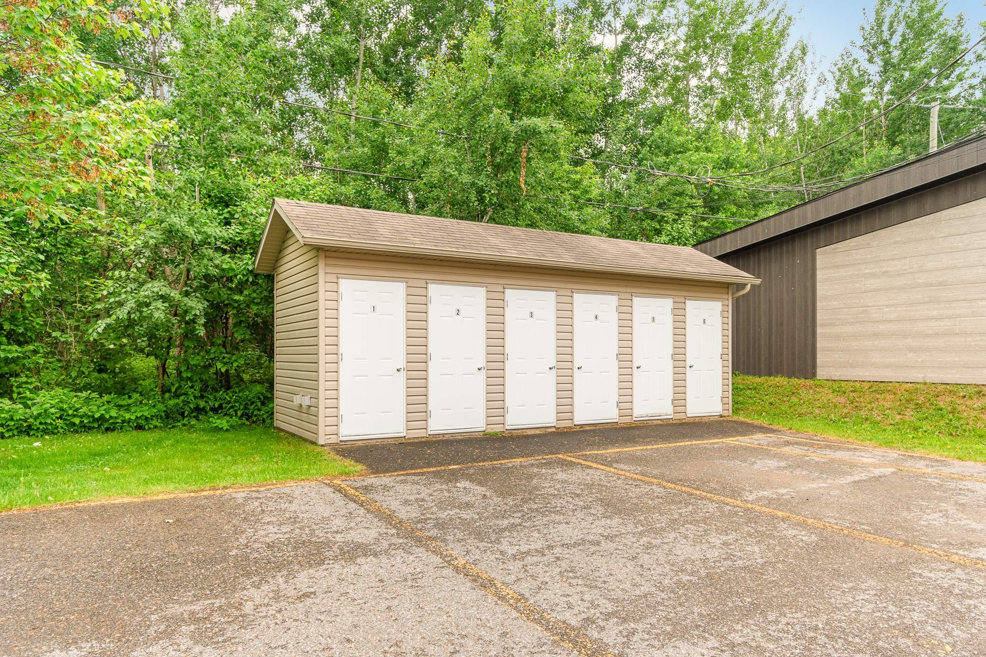 









2460


Rue de la Garonne

, 4,
Trois-Rivières,




QC
G9B0H9

