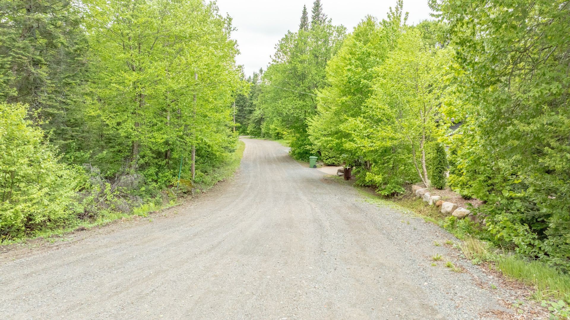 












Ch. de la Pointe

,
Lantier,







QC
J0T1V0

