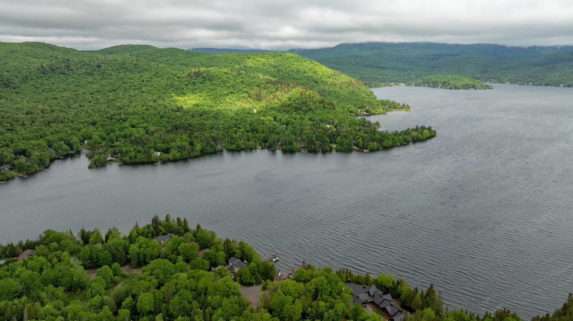 












Ch. de la Pointe

,
Lantier,







QC
J0T1V0

