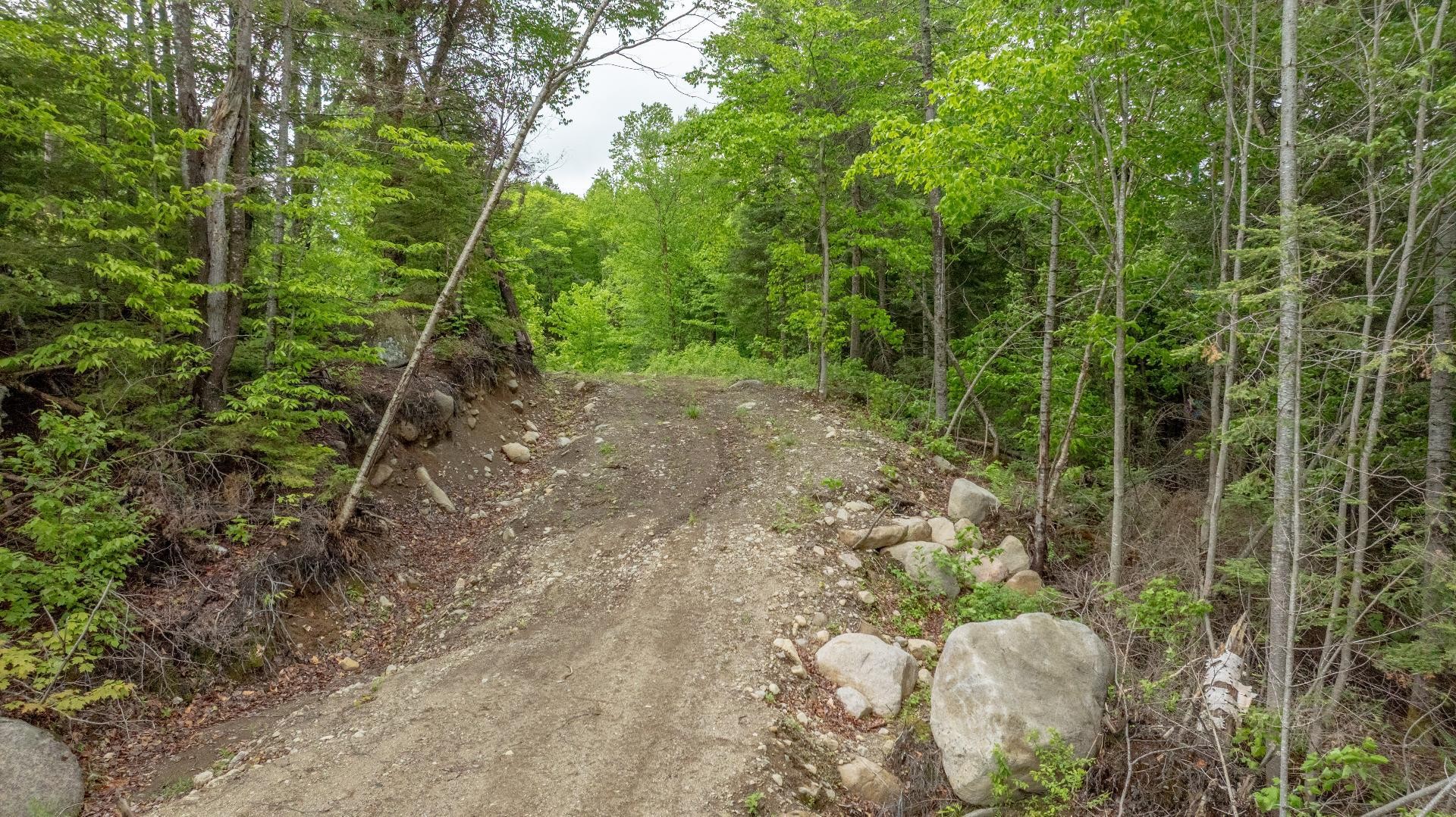 












Ch. de la Pointe

,
Lantier,







QC
J0T1V0

