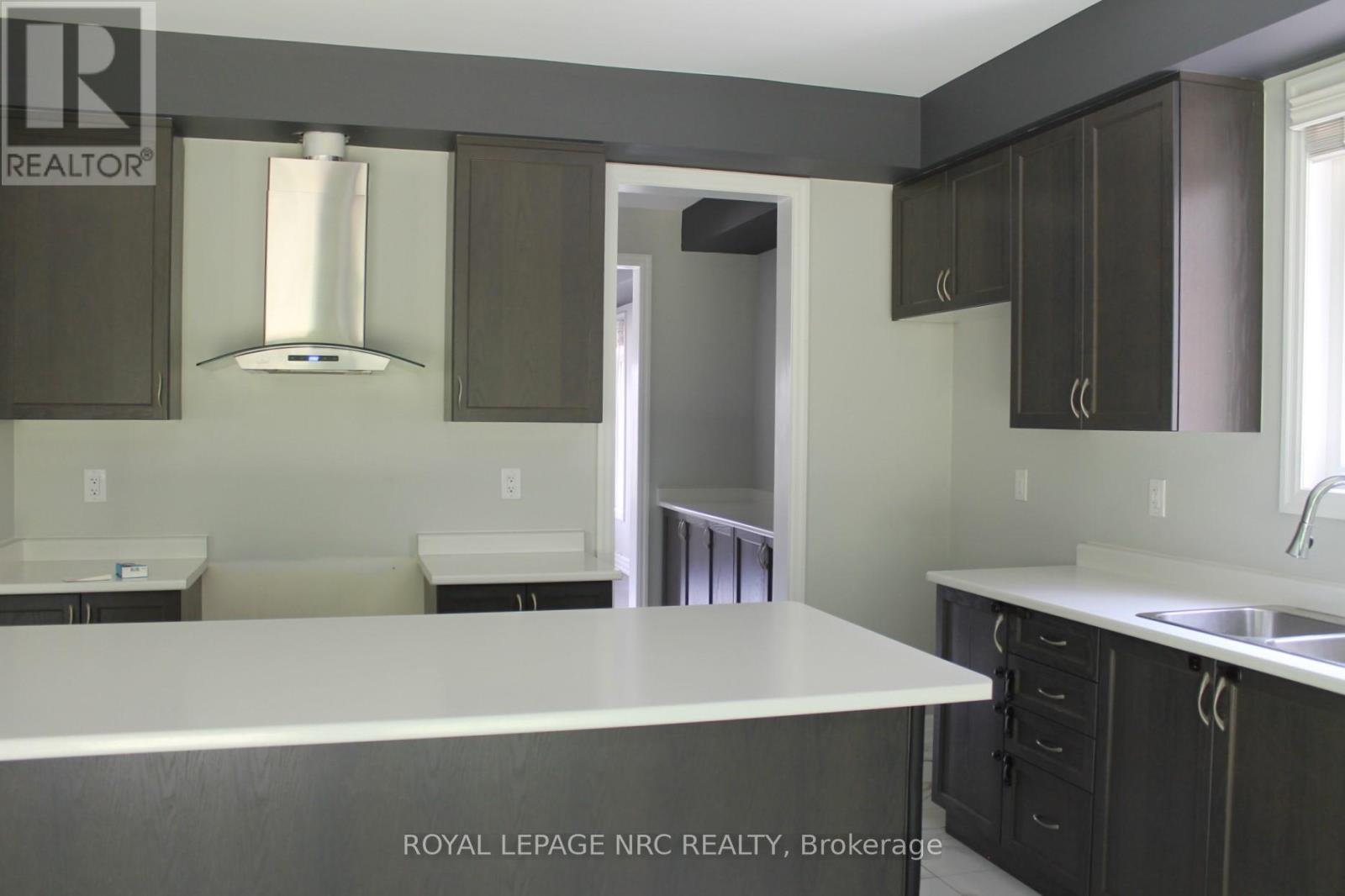 












9397 TALLGRASS AVENUE

,
Niagara Falls (Lyons Creek),




Ontario
L2G0Y2

