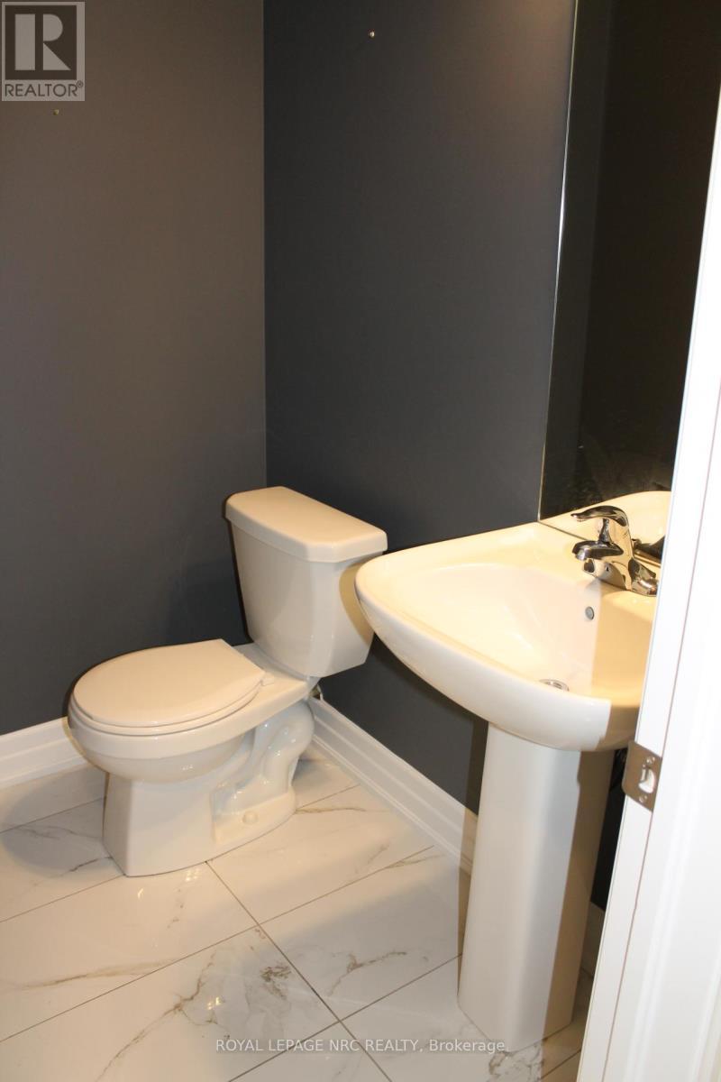 












9397 TALLGRASS AVENUE

,
Niagara Falls (Lyons Creek),




Ontario
L2G0Y2


