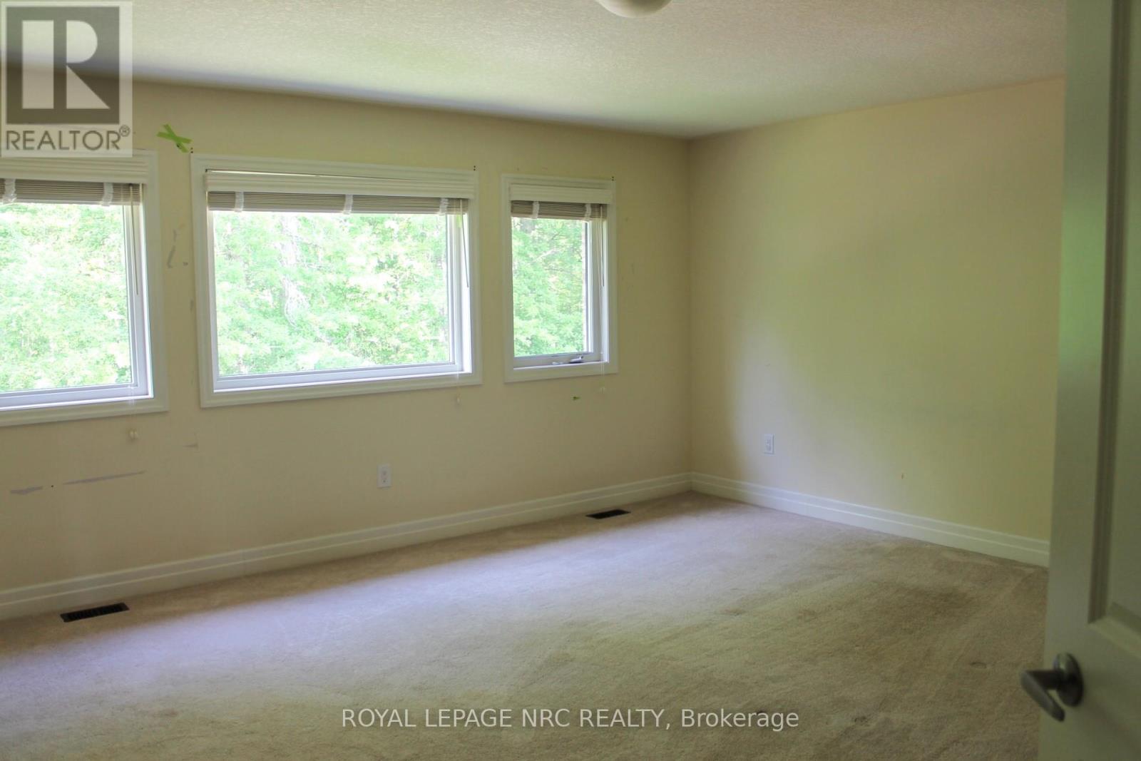 












9397 TALLGRASS AVENUE

,
Niagara Falls (Lyons Creek),




Ontario
L2G0Y2


