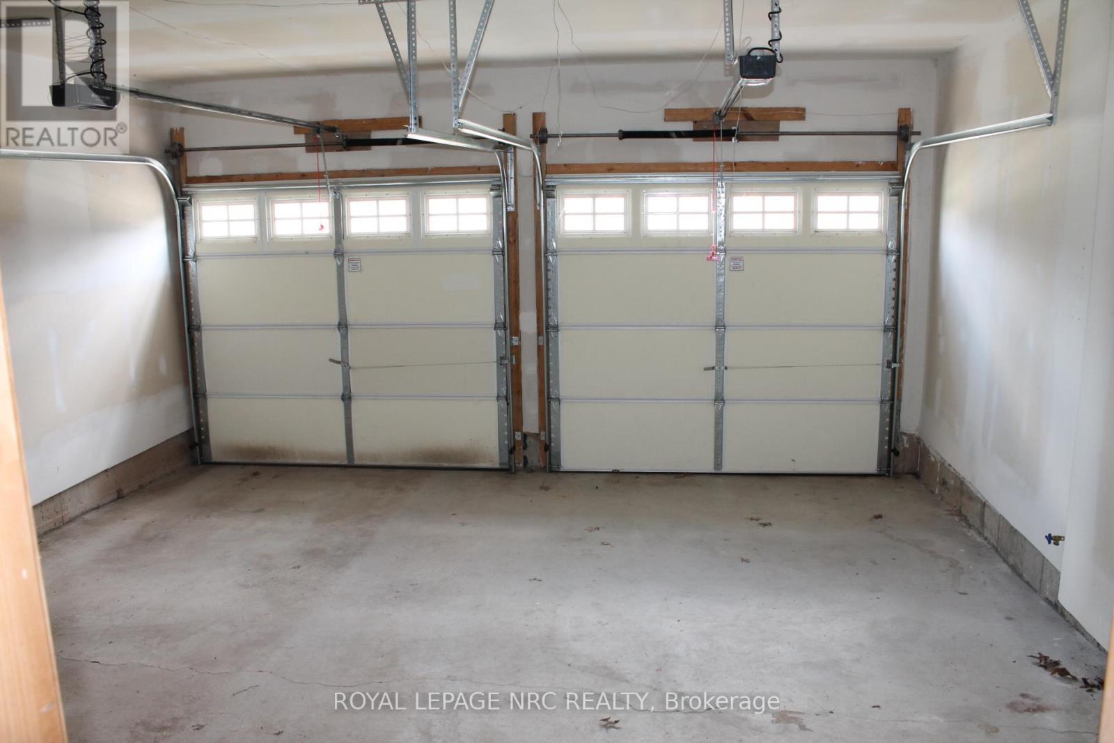 












9397 TALLGRASS AVENUE

,
Niagara Falls (Lyons Creek),




Ontario
L2G0Y2

