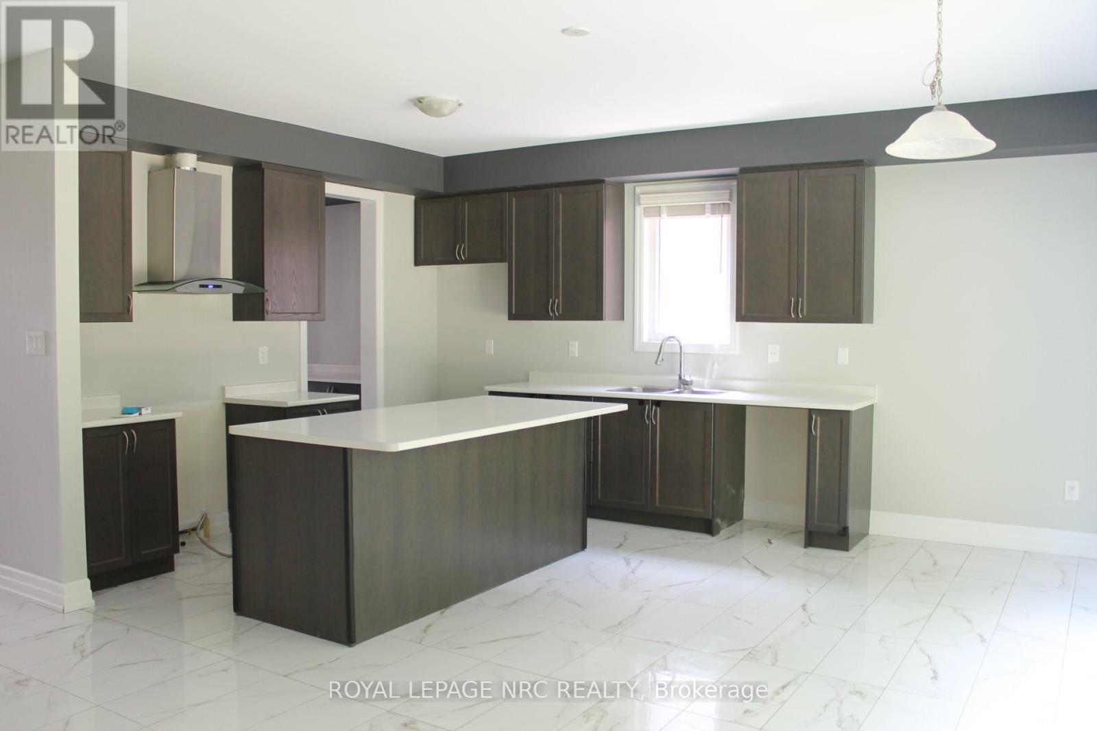 












9397 TALLGRASS AVENUE

,
Niagara Falls (Lyons Creek),




Ontario
L2G0Y2

