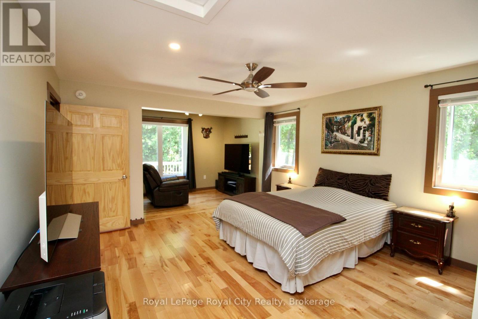 












170 CAPE HURD ROAD

,
Northern Bruce Peninsula,




Ontario
N0H2R0

