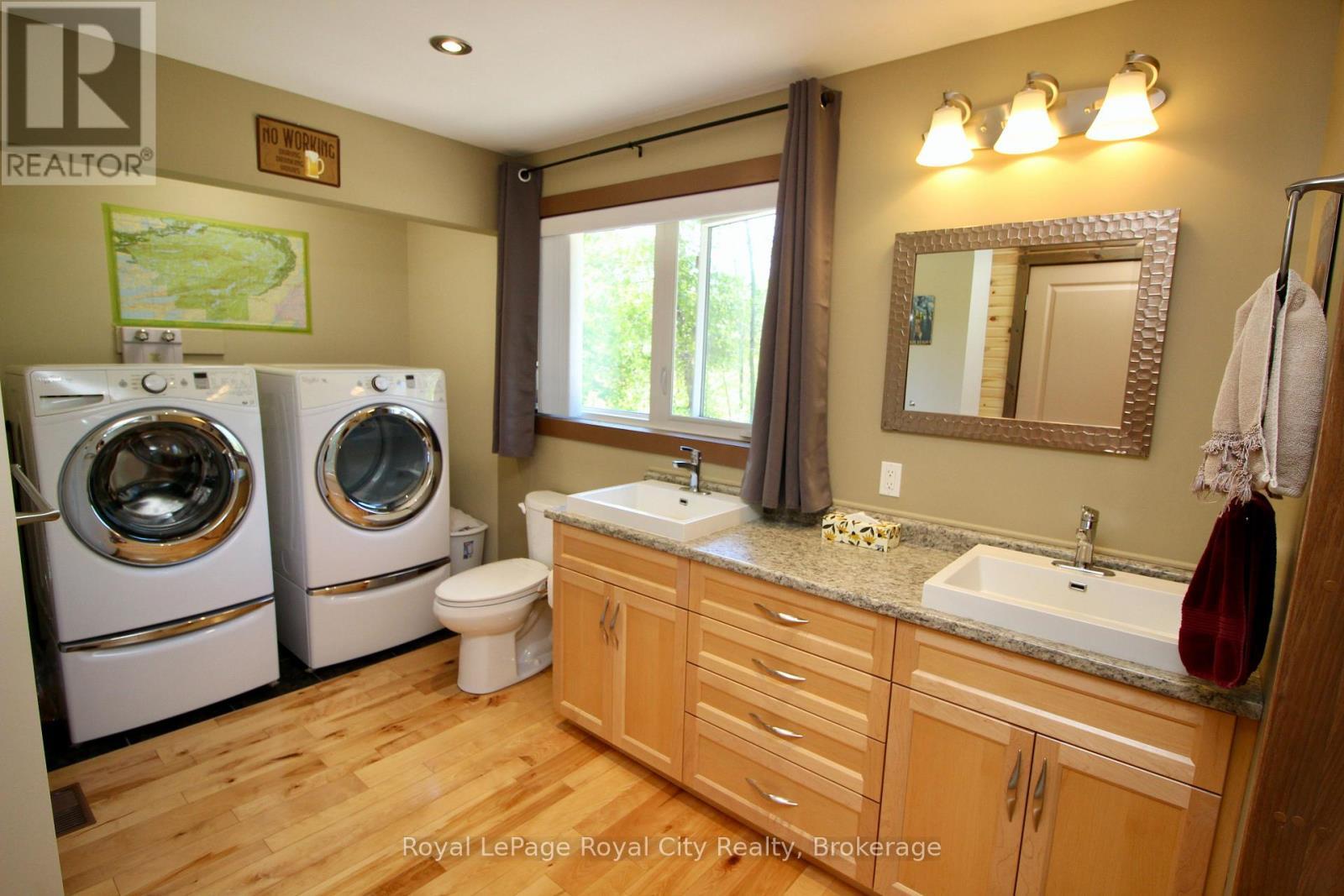 












170 CAPE HURD ROAD

,
Northern Bruce Peninsula,




Ontario
N0H2R0

