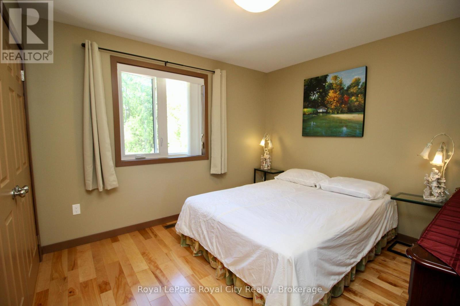












170 CAPE HURD ROAD

,
Northern Bruce Peninsula,




Ontario
N0H2R0

