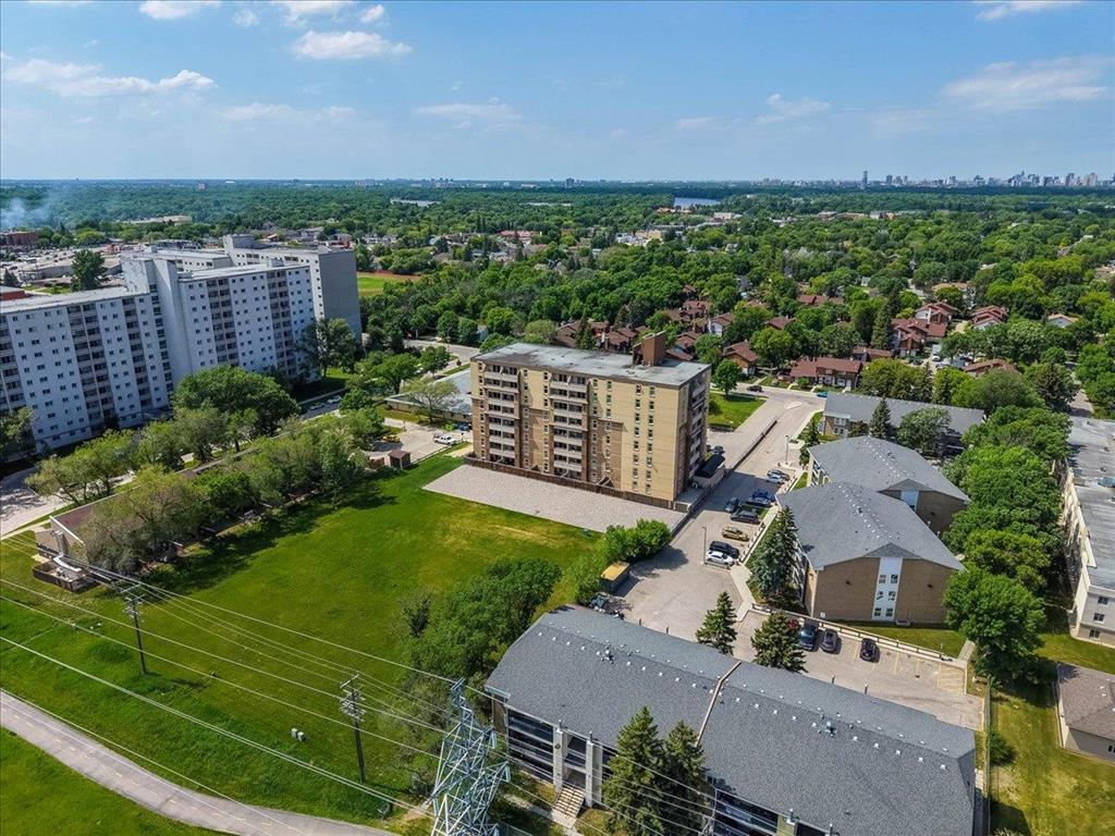 












406 180 Beliveau Road

,
Winnipeg,




Manitoba
R2M1T1

