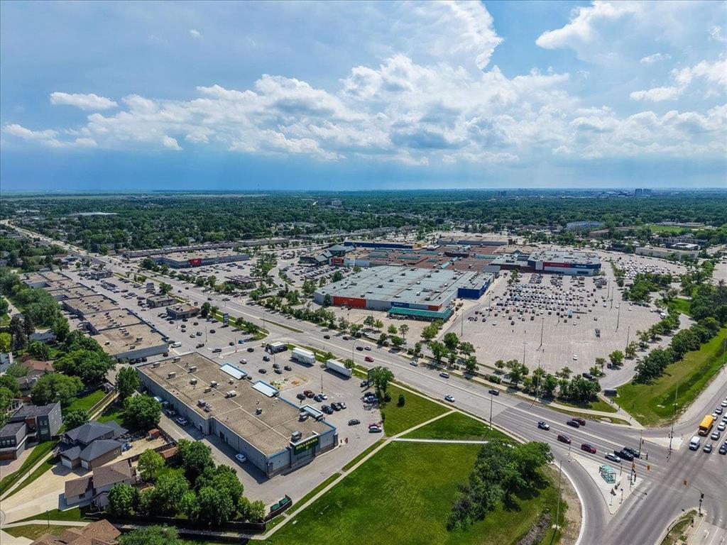 












406 180 Beliveau Road

,
Winnipeg,




Manitoba
R2M1T1

