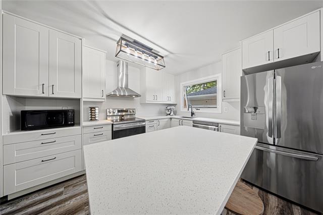 









5


Regina

PL,
Winnipeg,




MB
R2C 0S5

