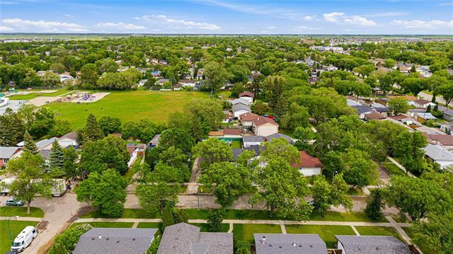 









5


Regina

PL,
Winnipeg,




MB
R2C 0S5

