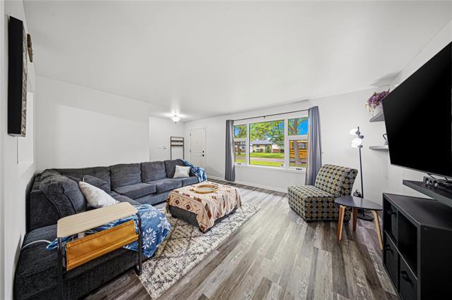 









5


Regina

PL,
Winnipeg,




MB
R2C 0S5

