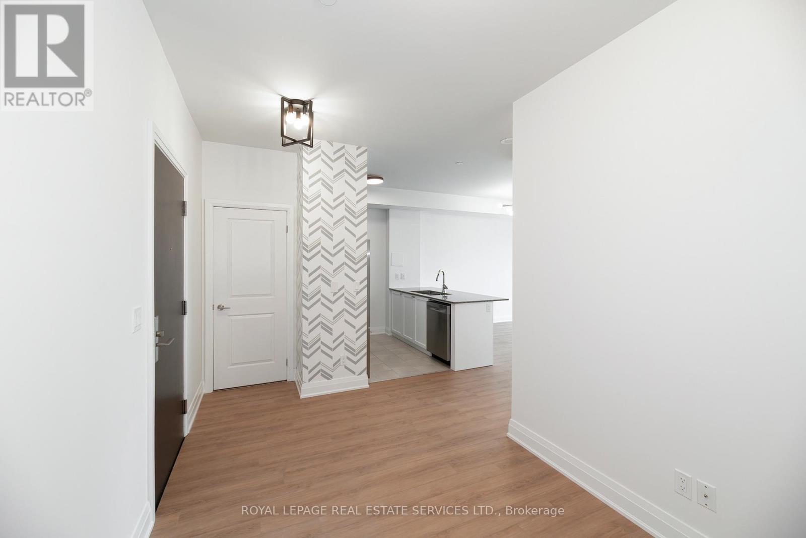 












505 - 35 FONTENAY COURT

,
Toronto,




Ontario
M9A0E2

