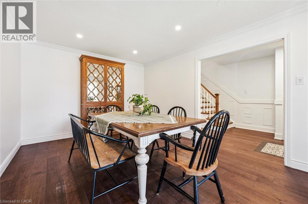 












20 DARBY Road

,
Guelph,




Ontario
N1K1R4

