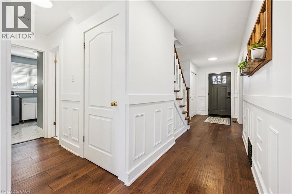 












20 DARBY Road

,
Guelph,




Ontario
N1K1R4

