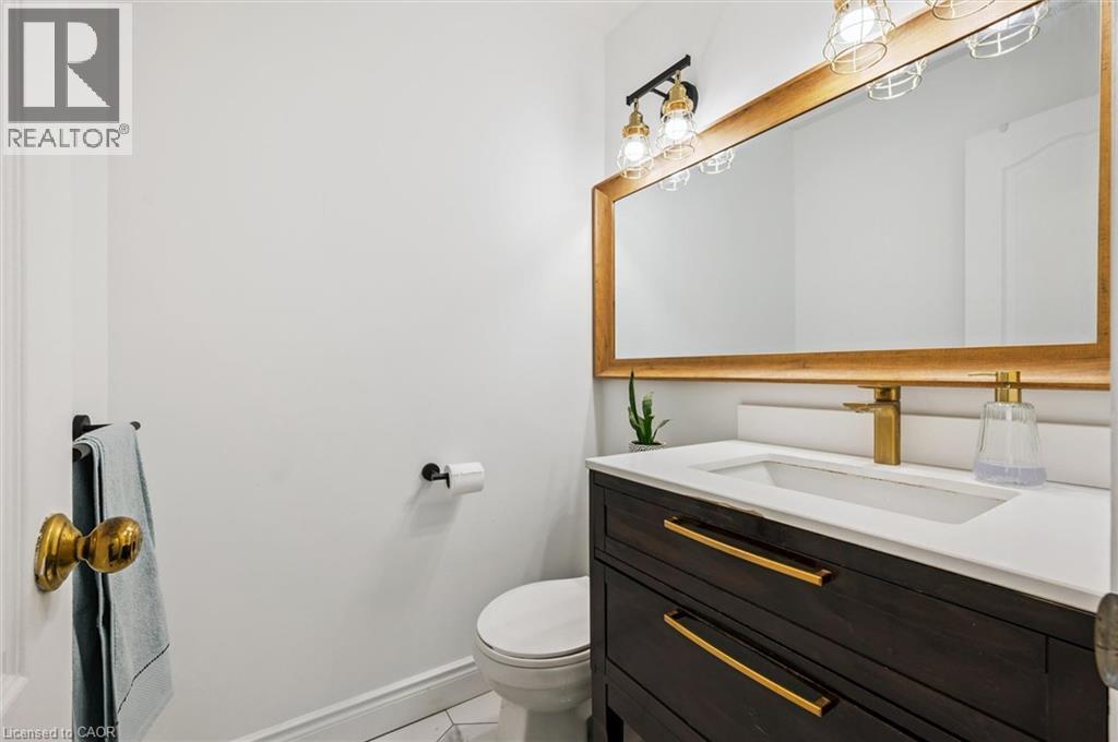 












20 DARBY Road

,
Guelph,




Ontario
N1K1R4

