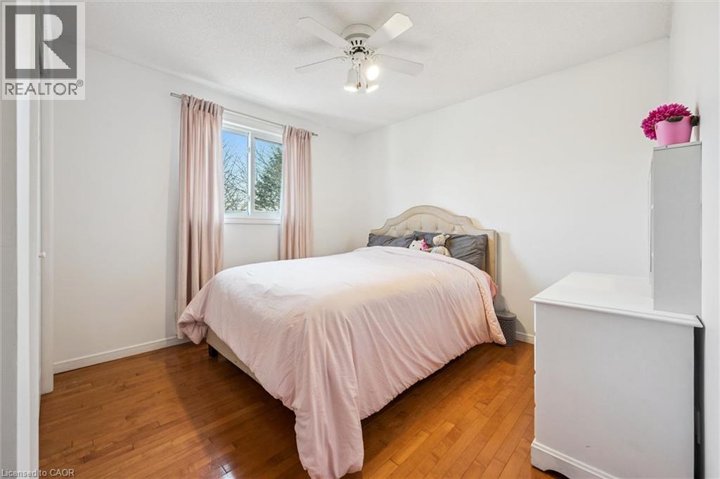 












20 DARBY Road

,
Guelph,




Ontario
N1K1R4

