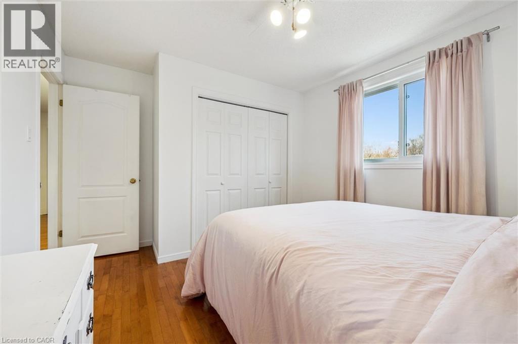












20 DARBY Road

,
Guelph,




Ontario
N1K1R4

