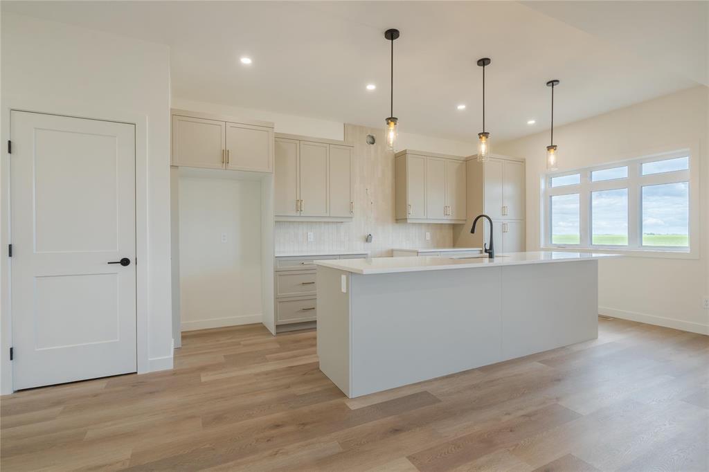 












73 Wild Plum Lane

,
Steinbach,




Manitoba
R5G1M5

