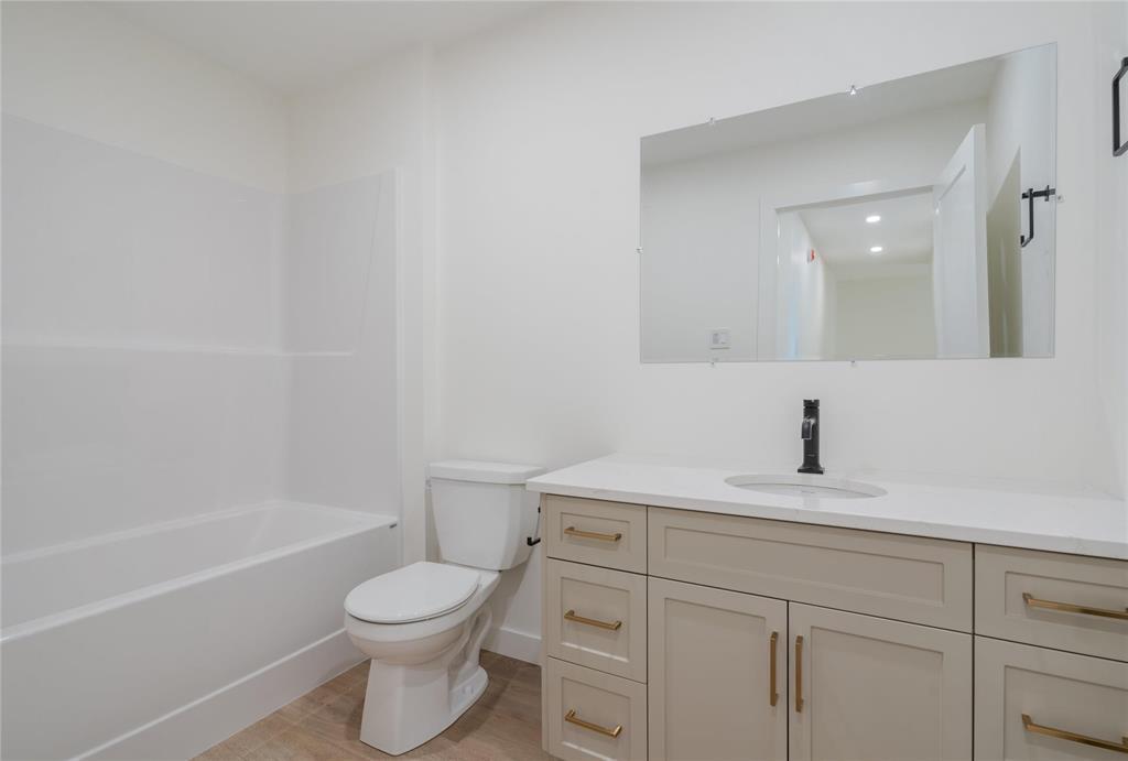 












73 Wild Plum Lane

,
Steinbach,




Manitoba
R5G1M5

