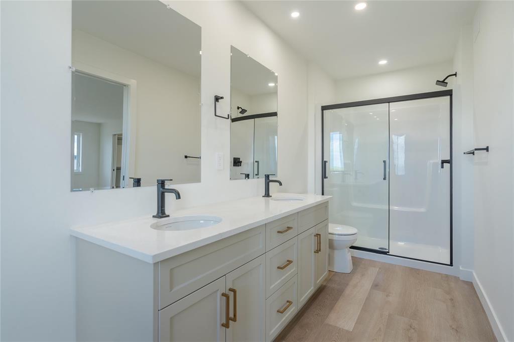 












73 Wild Plum Lane

,
Steinbach,




Manitoba
R5G1M5

