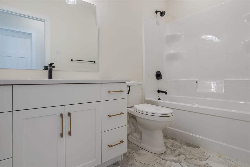 












108 Fuller Road

,
East Selkirk,




Manitoba
R0E0M0

