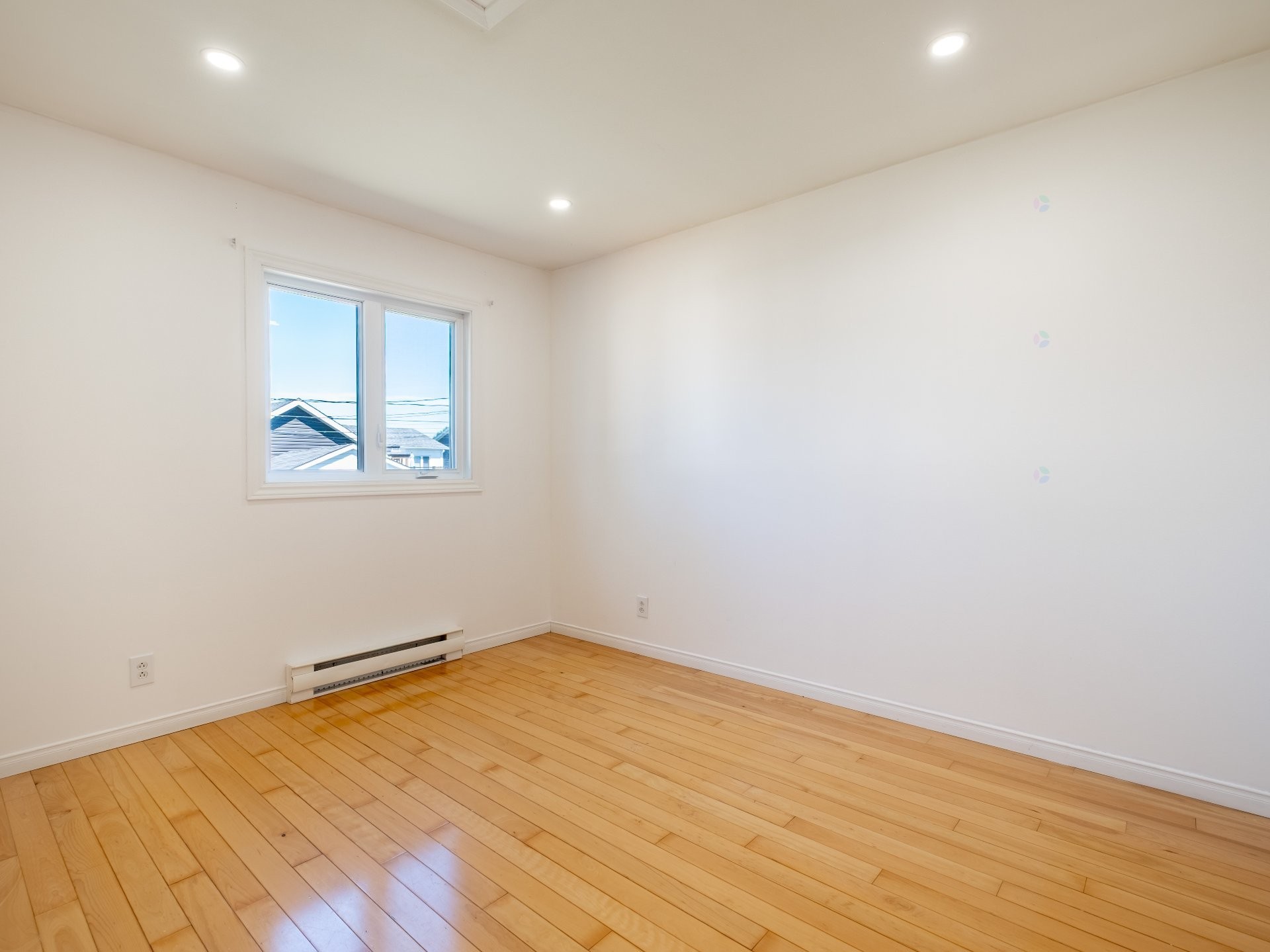 









28


Rue Deblois

,
Drummondville,




QC
J2A2M6

