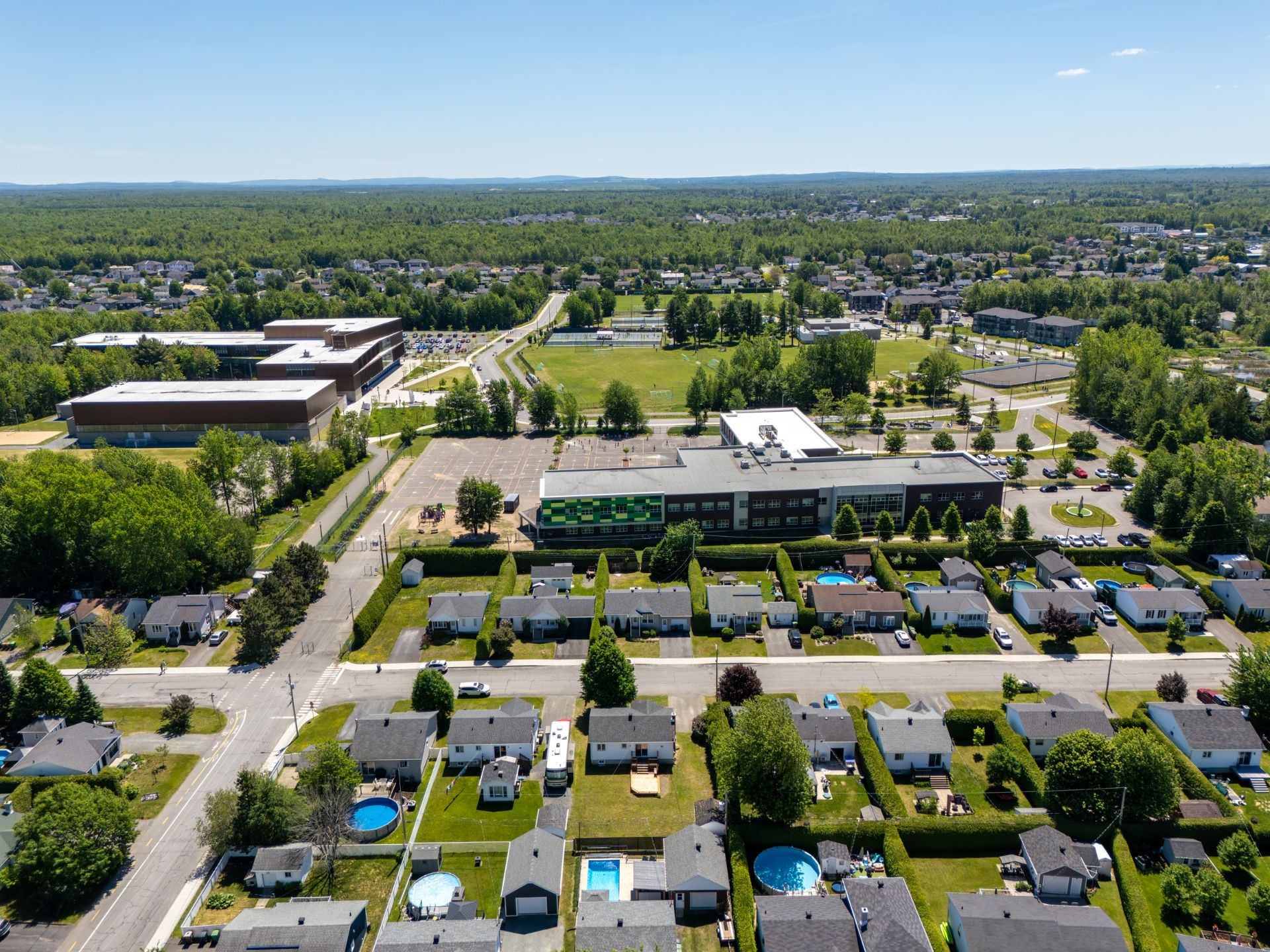 









28


Rue Deblois

,
Drummondville,




QC
J2A2M6


