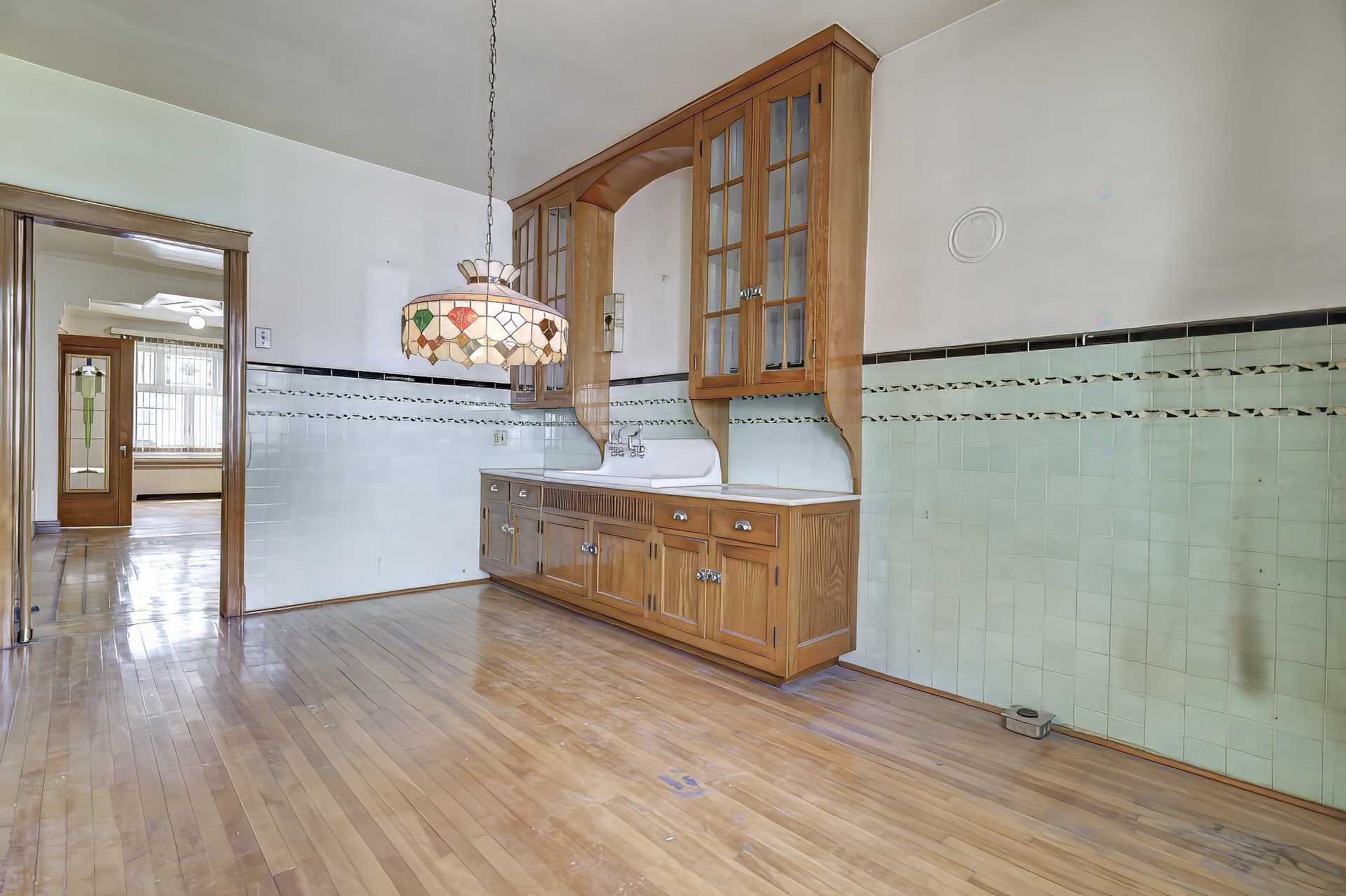 









6665

 - 6669


Av. des Érables

,
Montréal (Rosemont/La Petite-Patrie),




QC
H2G2M9

