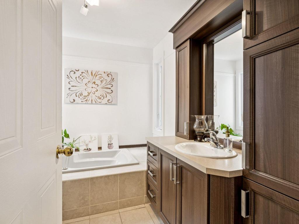 









249


Rue de Niagara

,
Repentigny (Repentigny),




QC
J5Y3L2

