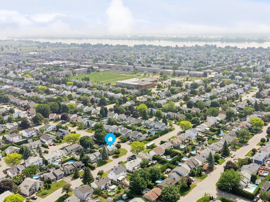 









249


Rue de Niagara

,
Repentigny (Repentigny),




QC
J5Y3L2

