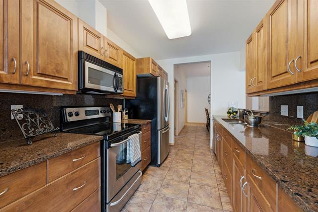 









500


Tache

AVE, 107,
Winnipeg,




MB
R2H 0A2

