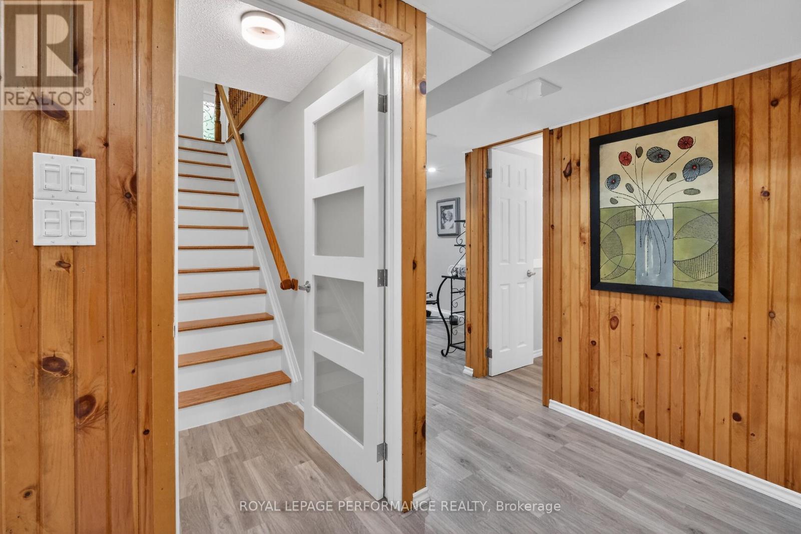 












569 PRINCESS LOUISE DRIVE

,
Ottawa,




Ontario
K4A1Z1

